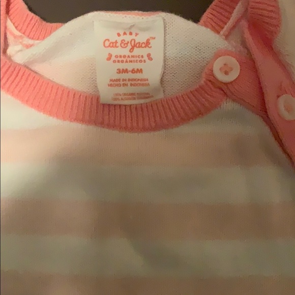 Like new! Cat and Jack Sweater jumper - Picture 2 of 3